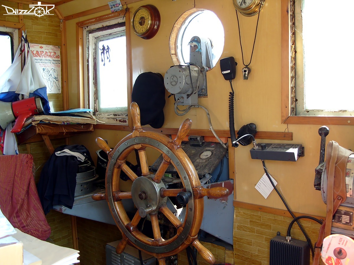 Посейдон. Wheelhouses, Control panels