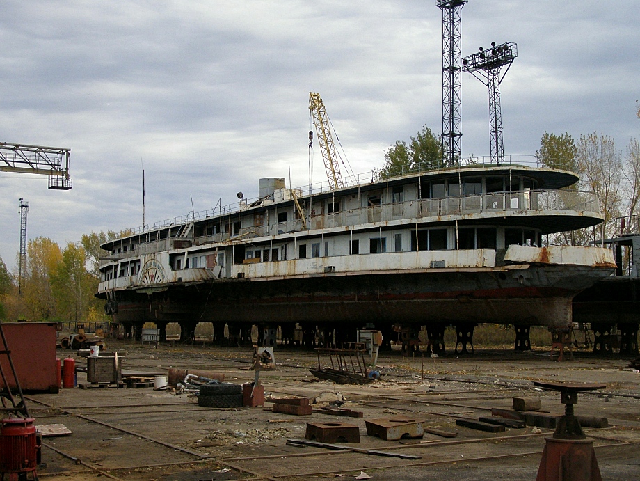 Александр Полежаев