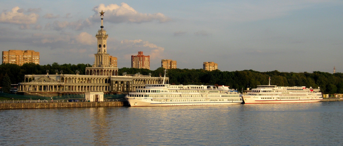 Петергоф, Мстислав Ростропович