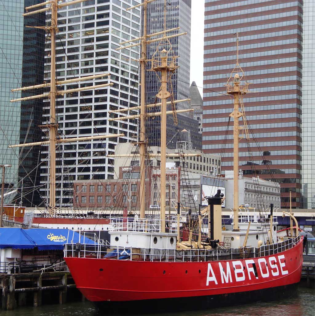 United States Lightship LV-87