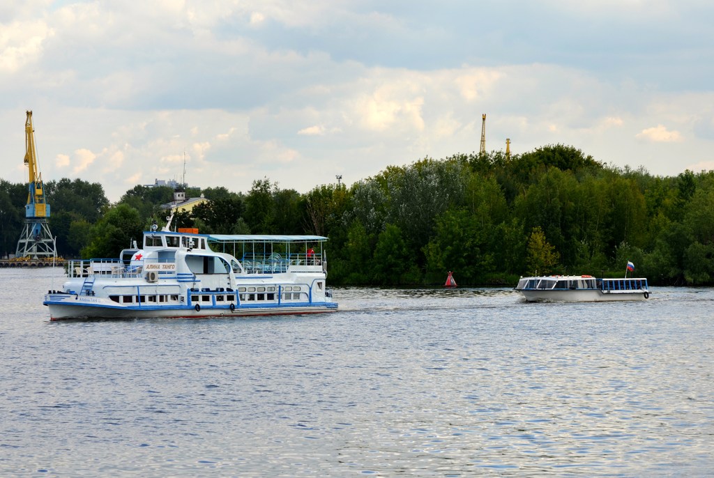 Алина Танго, Сезам