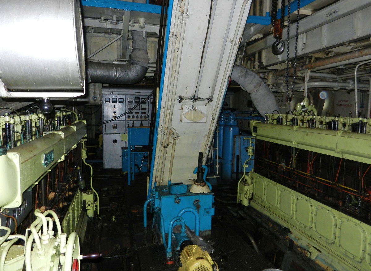 Виктор Гашков. Engine Rooms