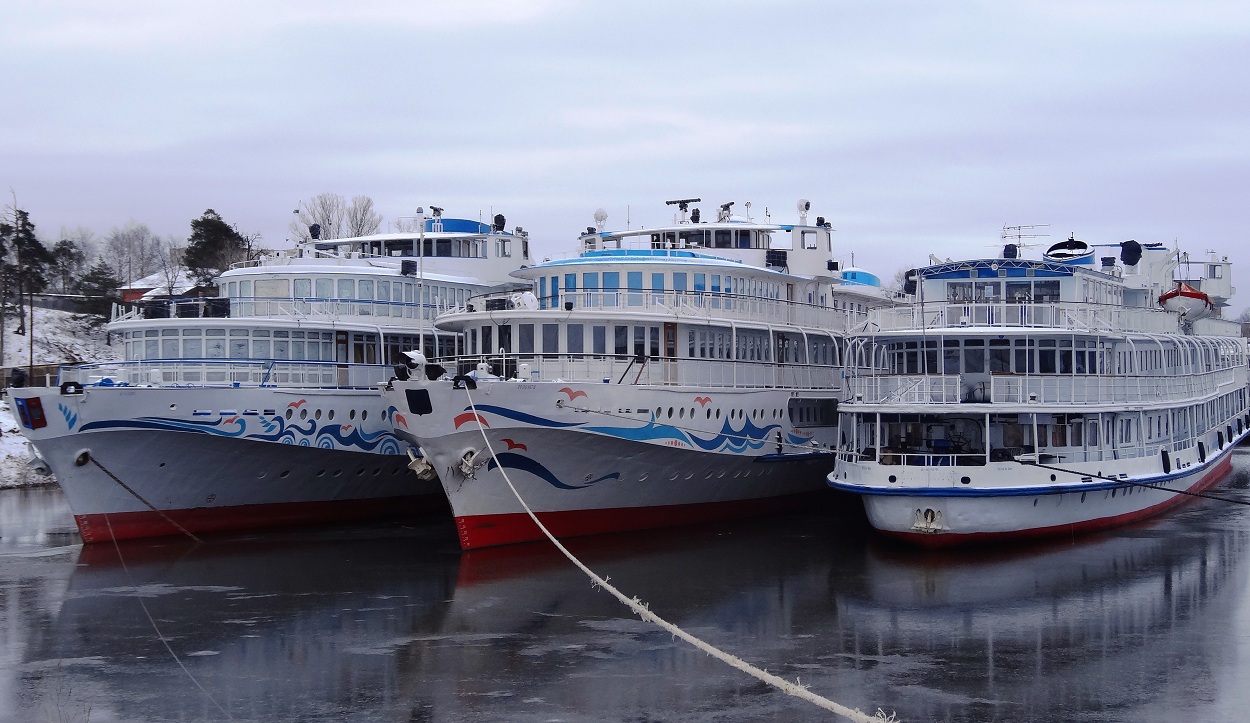 Юрий Никулин, Карл Маркс, Анатолий Папанов