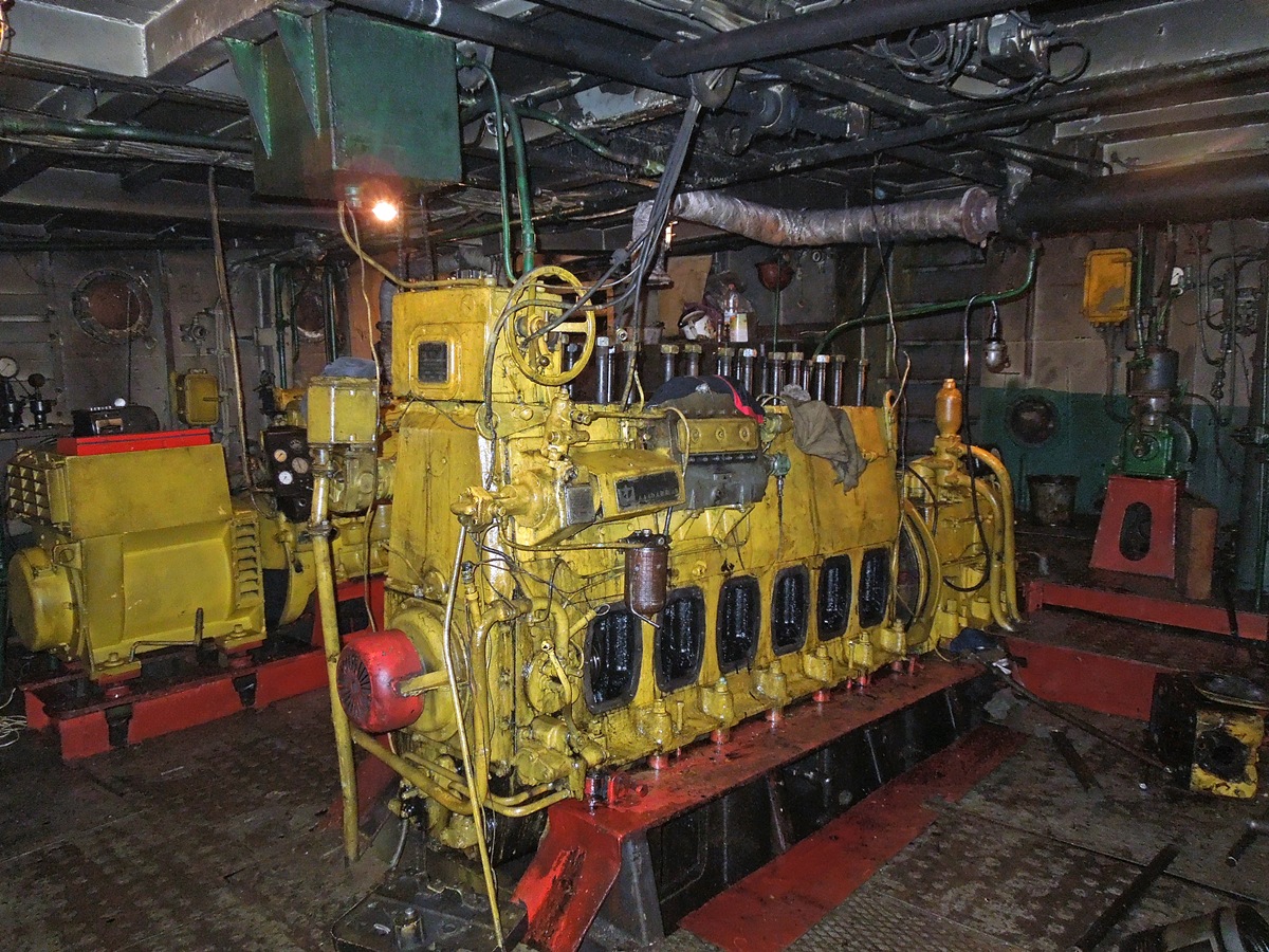 ГНТ-449. Engine Rooms