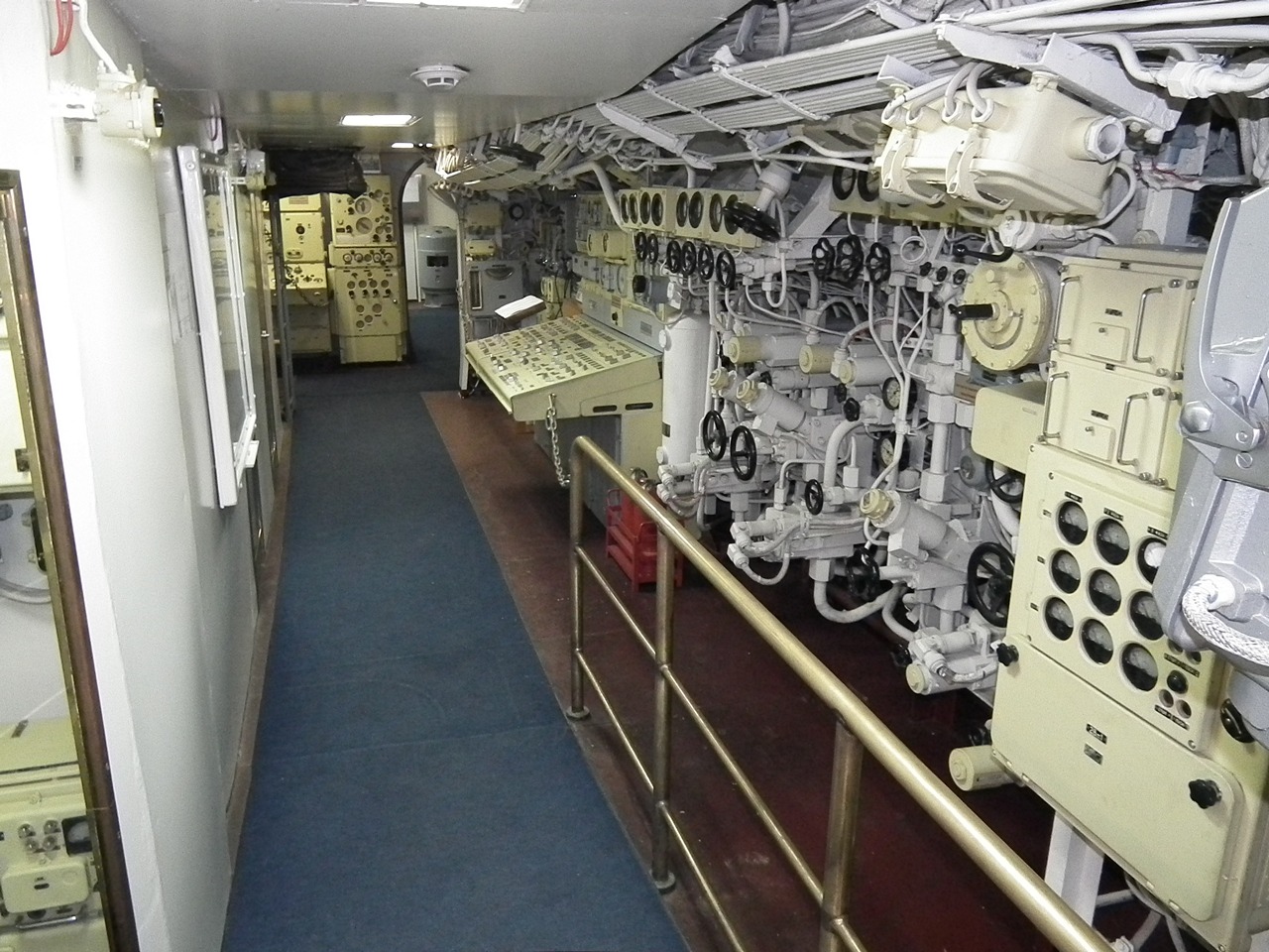 Б-396. Wheelhouses, Control panels