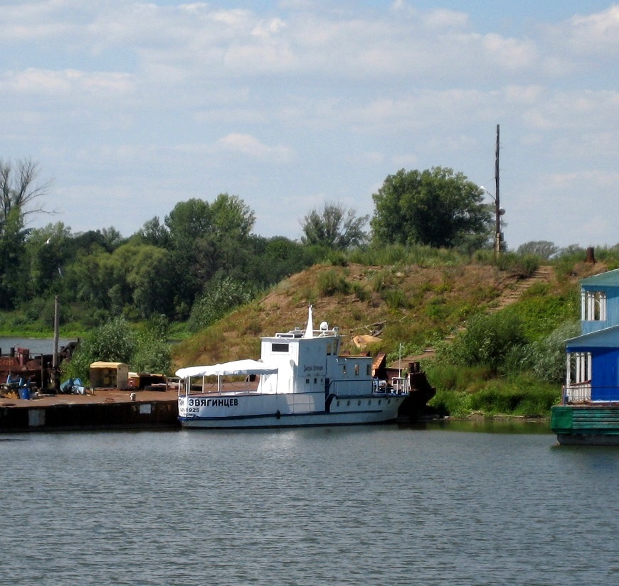 Дмитрий Звягинцев