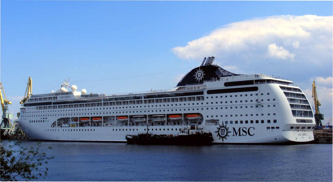 MSC Lirica