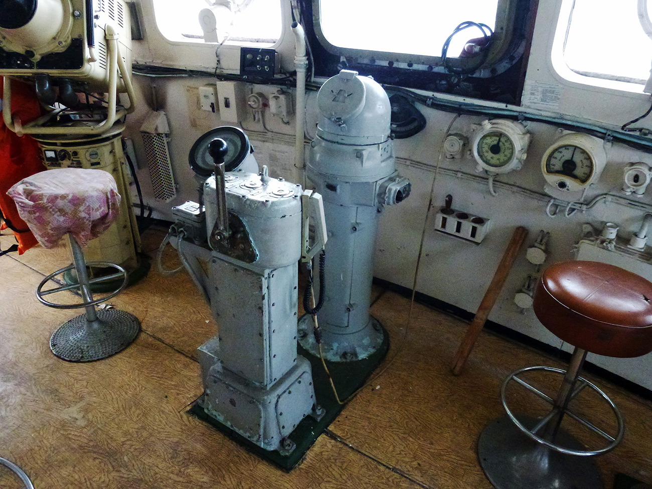 Сайма. Wheelhouses, Control panels