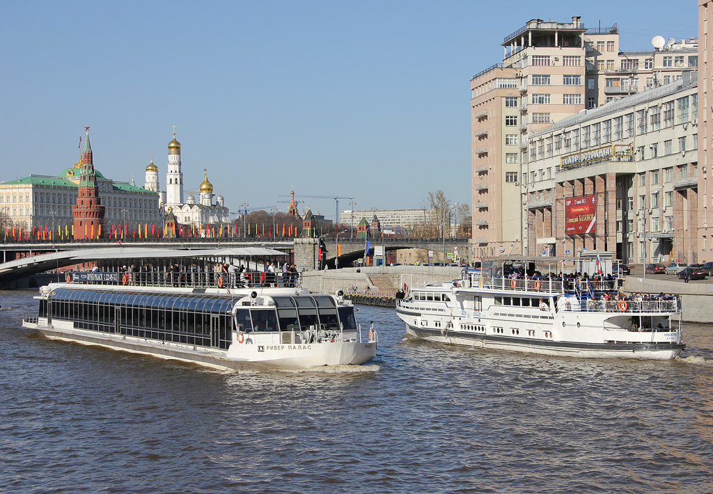 Ривер Палас, Роза Ветров