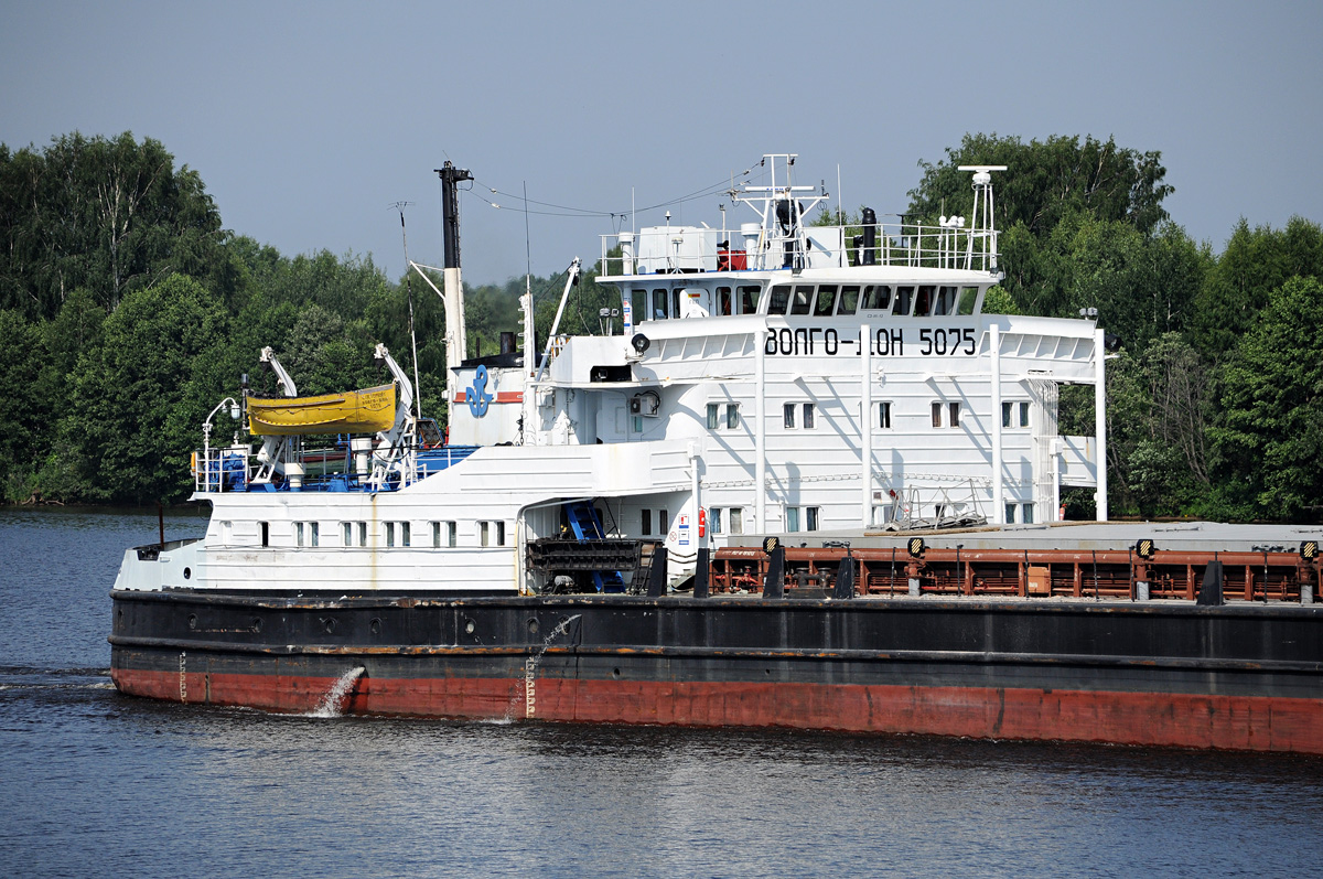 Волго-Дон 5075. Vessel superstructures