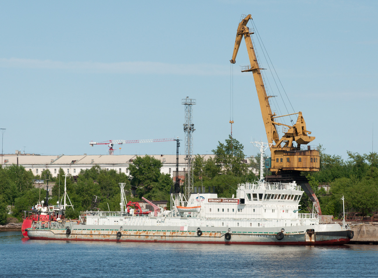 Авраамий Завенягин