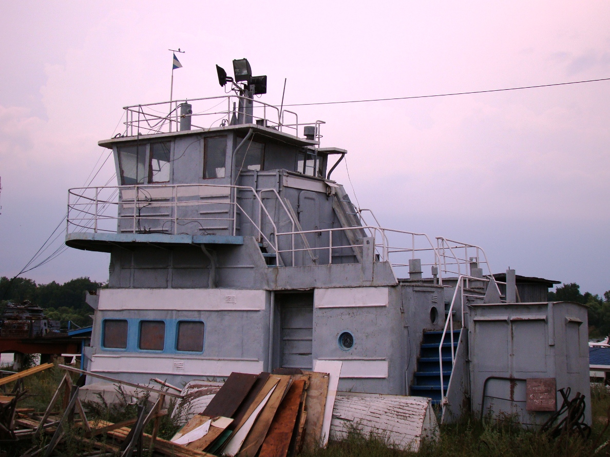 РТ-310. Надстройки