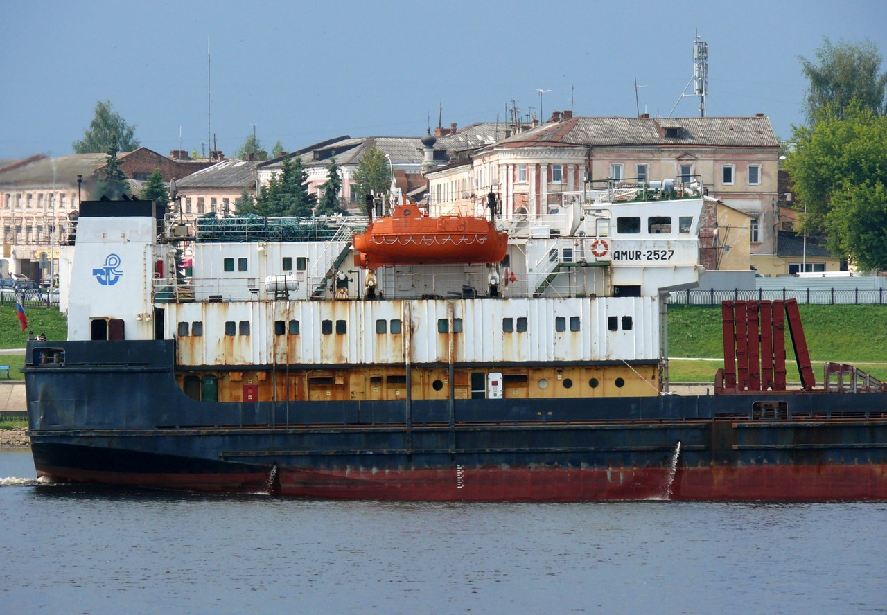 Амур-2527. Vessel superstructures