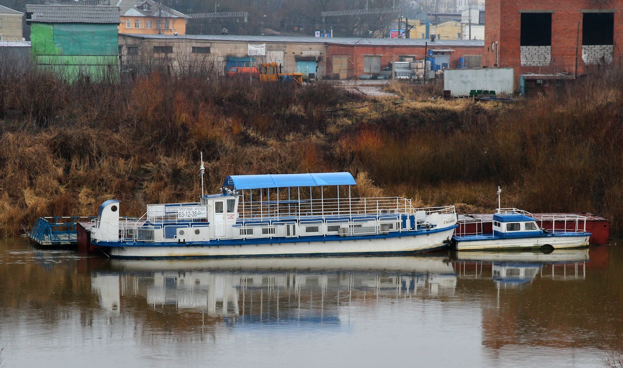 Смолянка, Неопознанное судно - тип БМК-130, БМК-130М, БМК-130МЛ. Russia- Moscow Basin