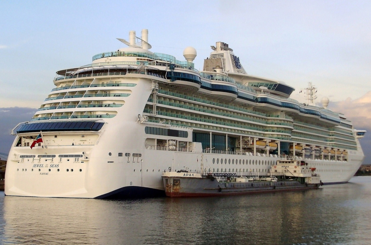 Jewel of the Seas, Арал