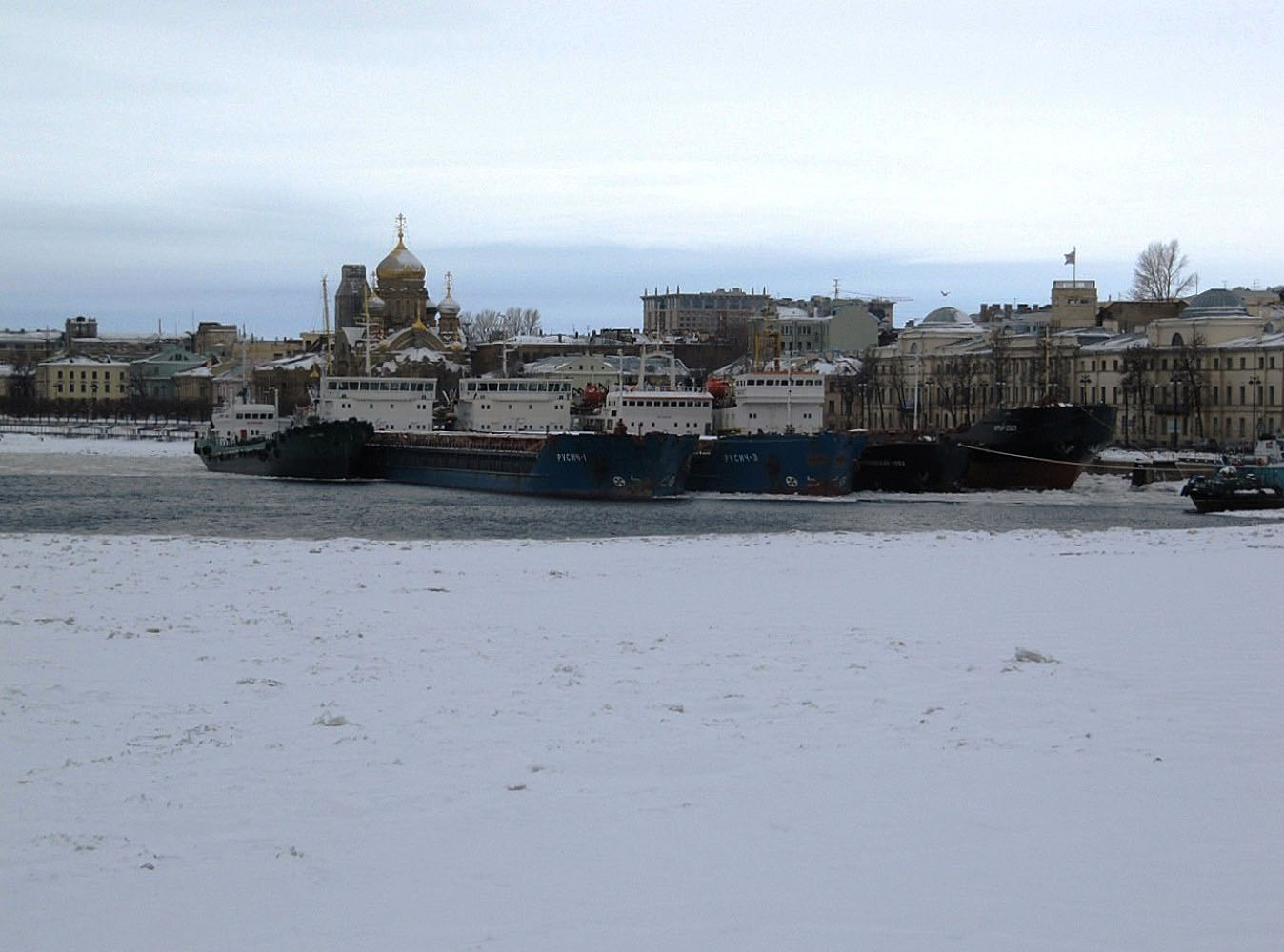 Нева-Люкс, Русич-1, Русич-3, Сормовский-3053, Амур-2521