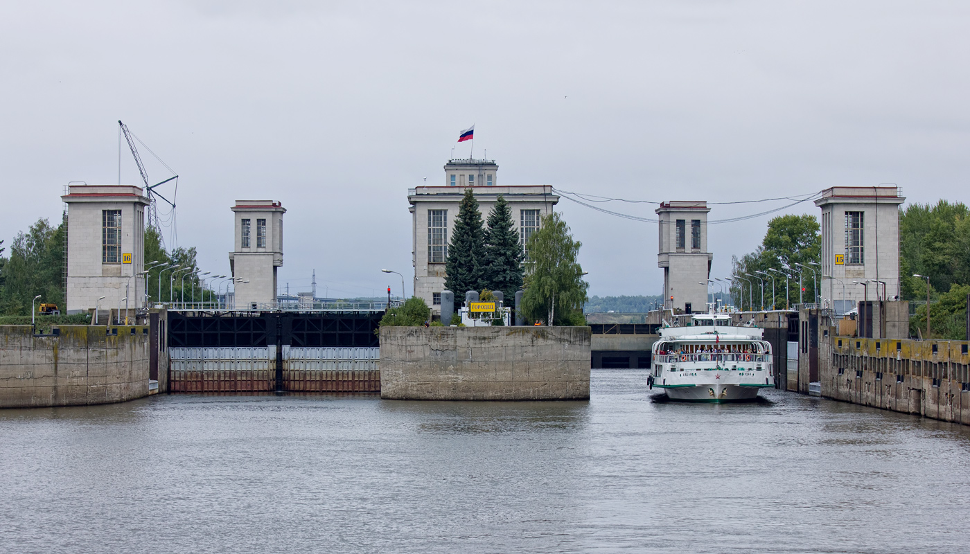 Городецкий гидроузел (шлюзы №№ 13/14 и 15/16)