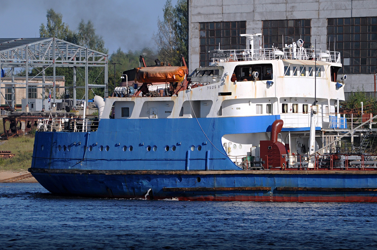 Волгонефть-33. Надстройки