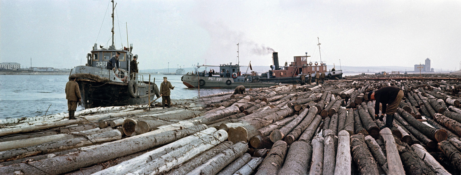 Зарница, РБТ-221. Волжский / Камский / Московский бассейн