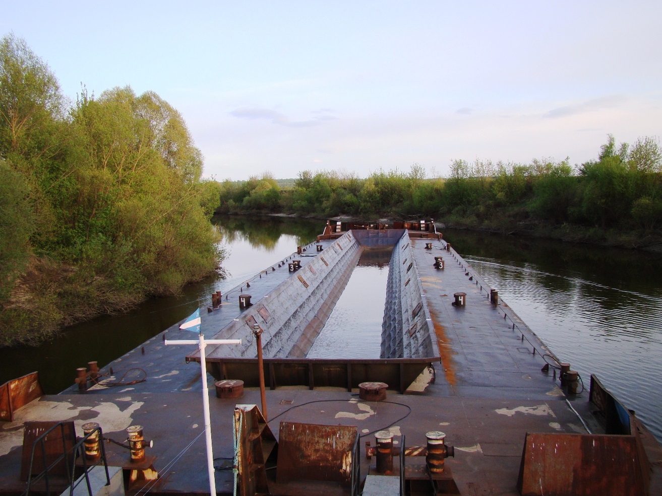 7375. View from wheelhouses and bridge wings