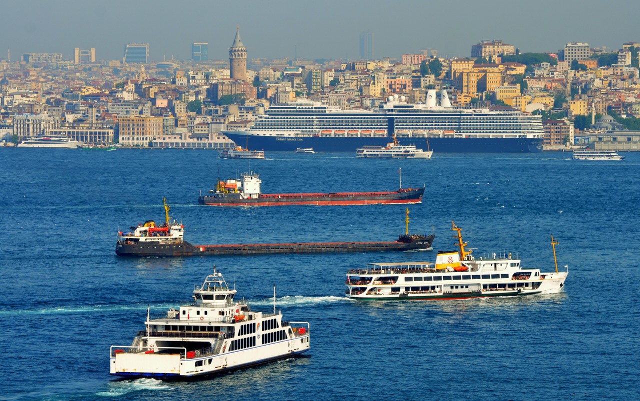 Suhulet, Little Seyma, Vague, Nieuw Amsterdam, ŞH-Beyoğlu. Стамбул