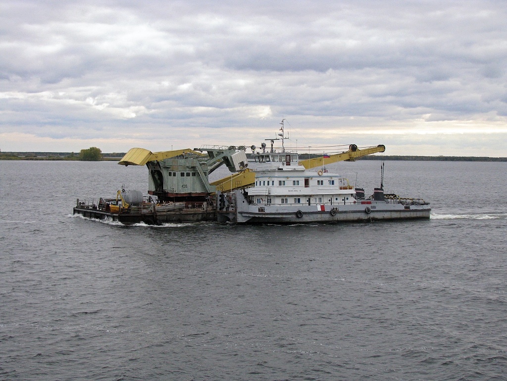 Волгарь-3, Плавкран-426