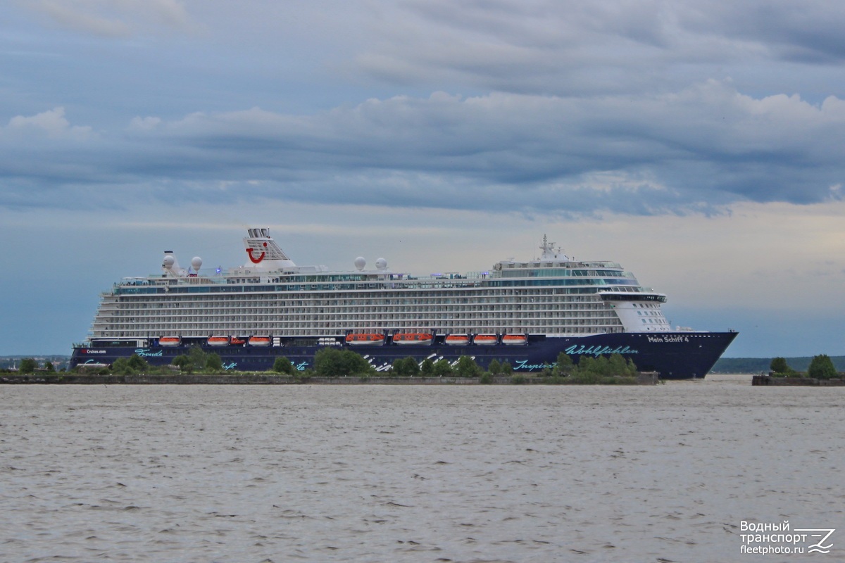 Mein Schiff 4