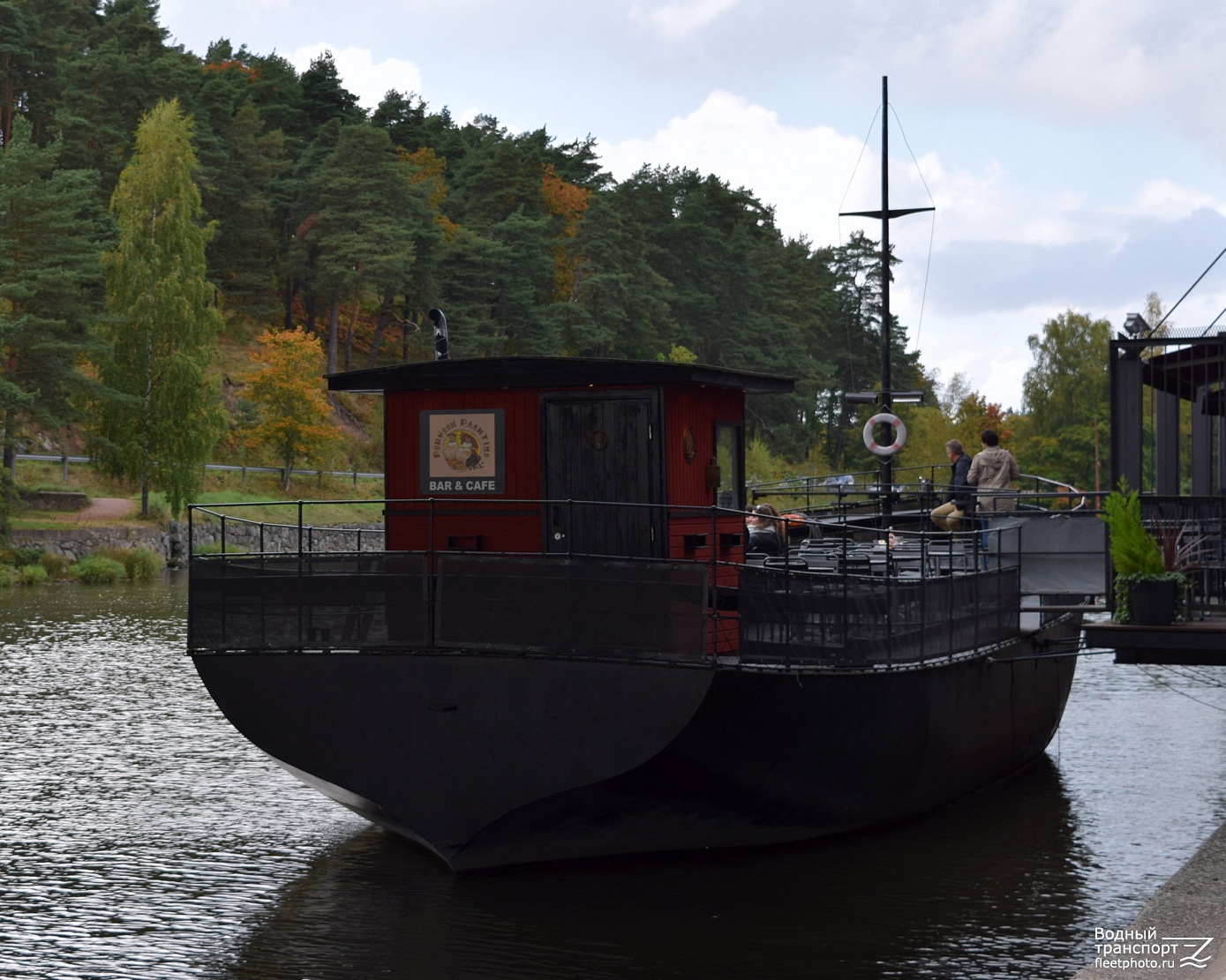 Плавтерраса ресторана Porvoon Pahtimo