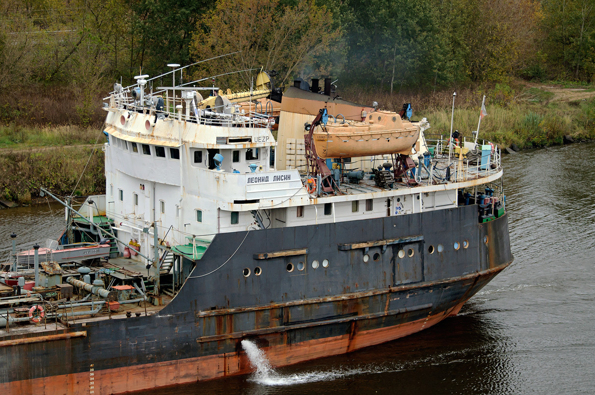 Леонид Лисин. Vessel superstructures