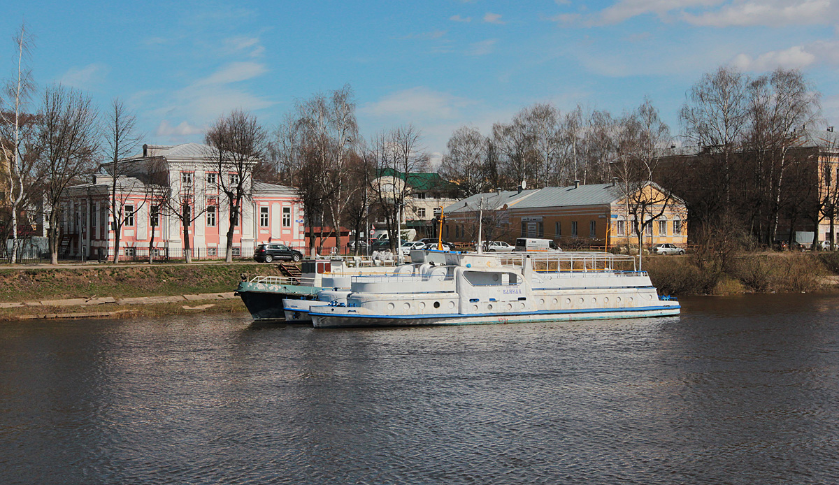 Баргузин, Байкал