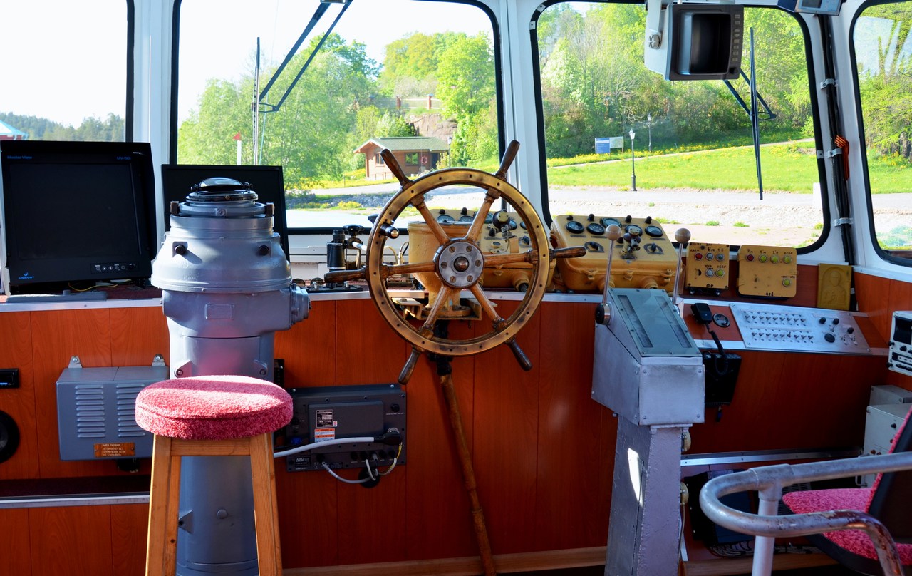 Северный Афон. Wheelhouses, Control panels