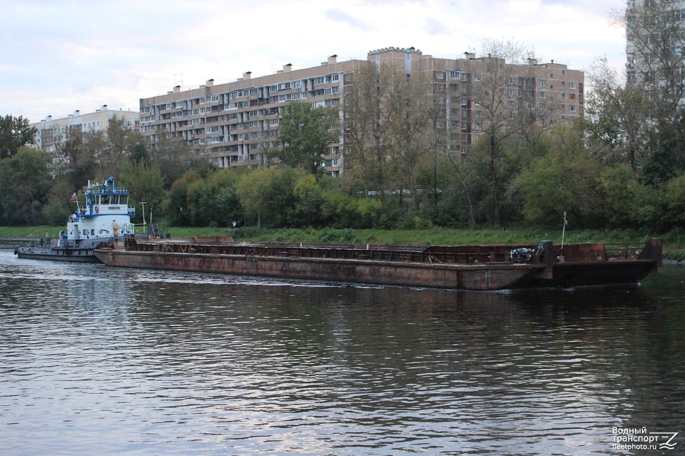 Повенец, Баржа-8132