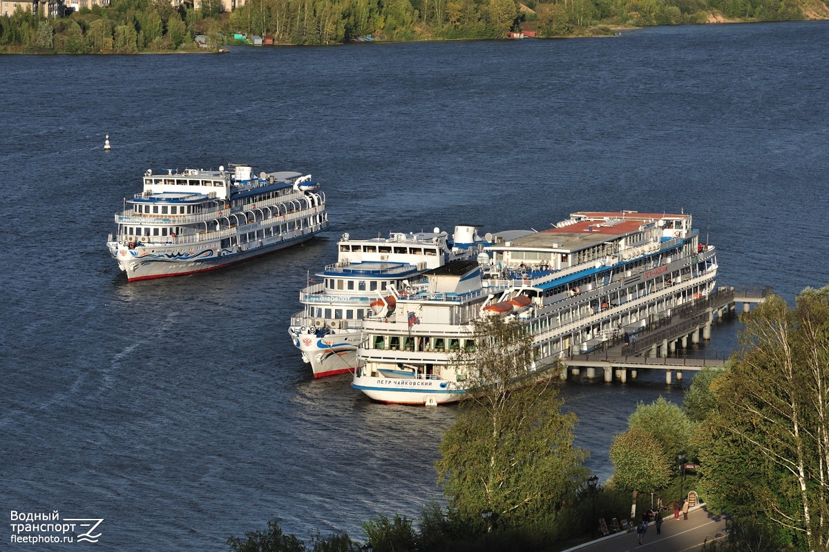 Александр Бенуа, Н.А. Некрасов, Пётр Чайковский