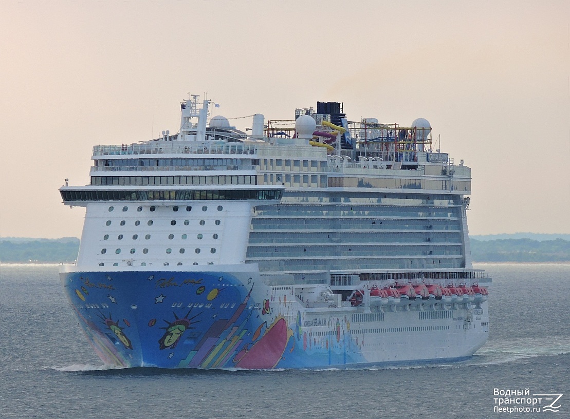 Norwegian Breakaway