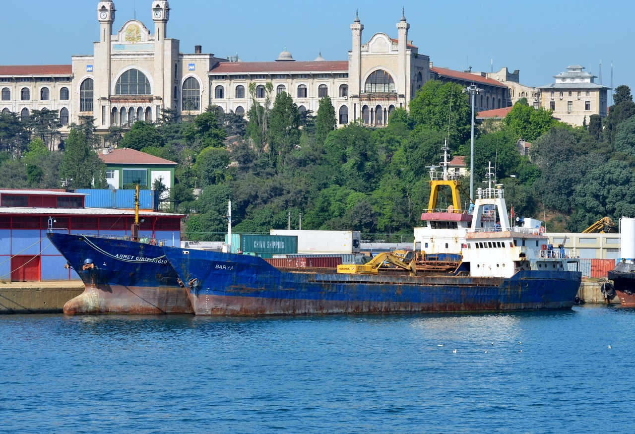 Ahmet Giritlioglu, Barya