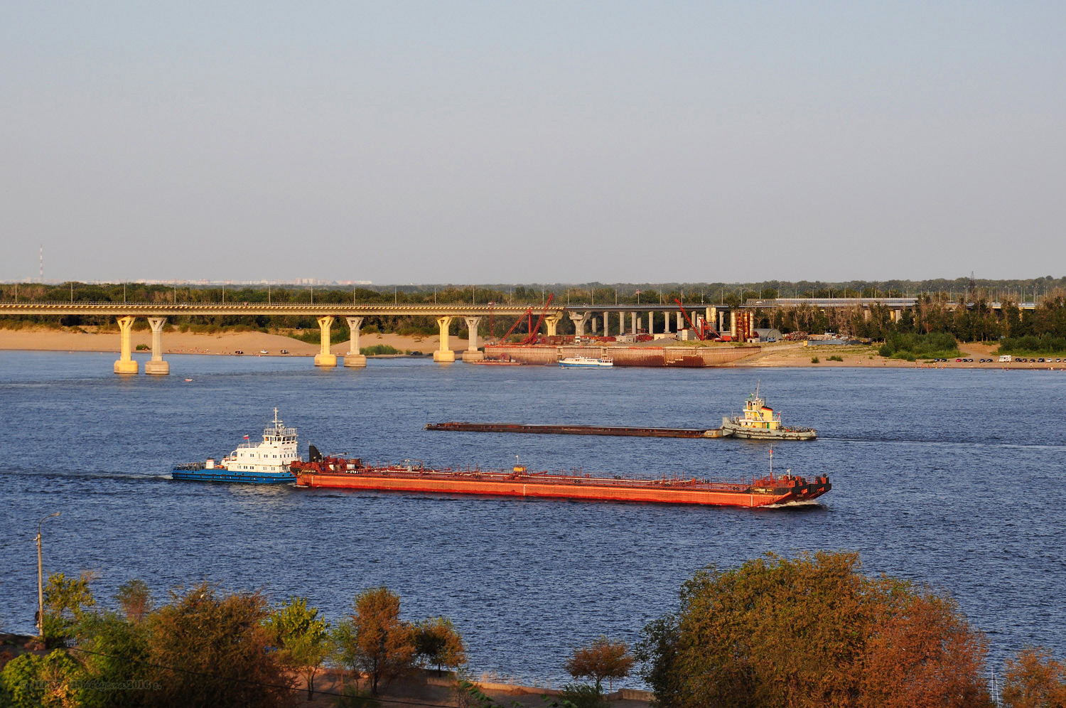 Урал-16, Наливная-2401, 2522, Шлюзовой-117