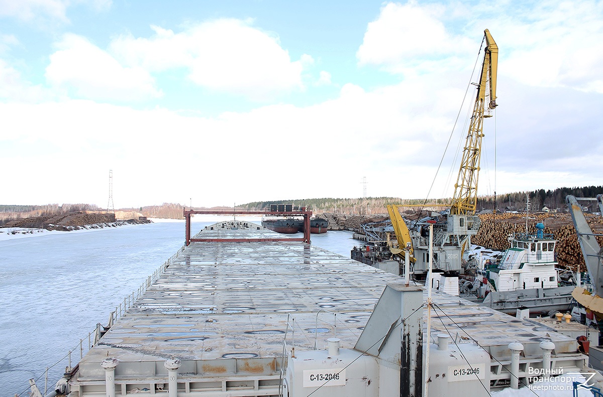 СФС-555. View from wheelhouses and bridge wings