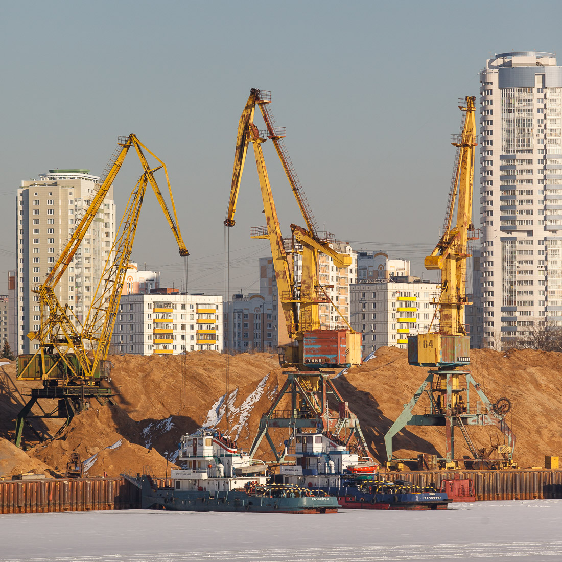 Речной-89, Речной-67. Московский бассейн