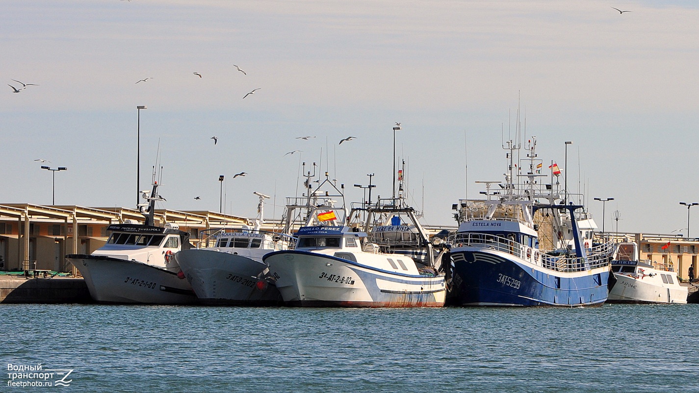 Nuevo Puerto Santapola, Paquita La Pepeta, Guillo Perez, Estela Nova