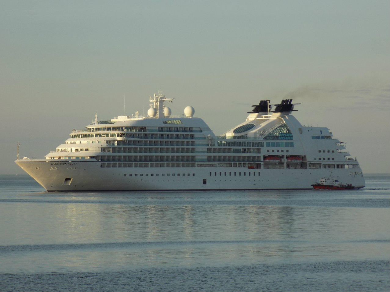 Seabourn Quest, Лоцман Фёдоров