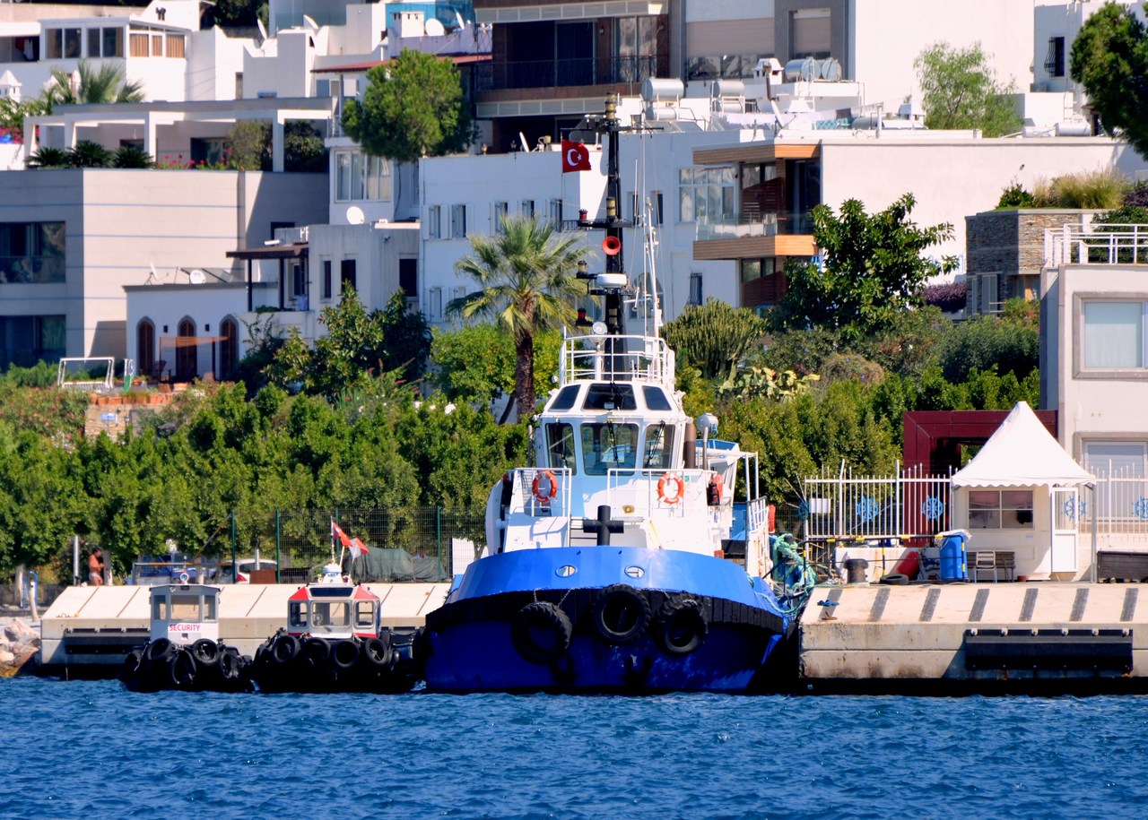 Bodrum Pilot 1, The Three Angels