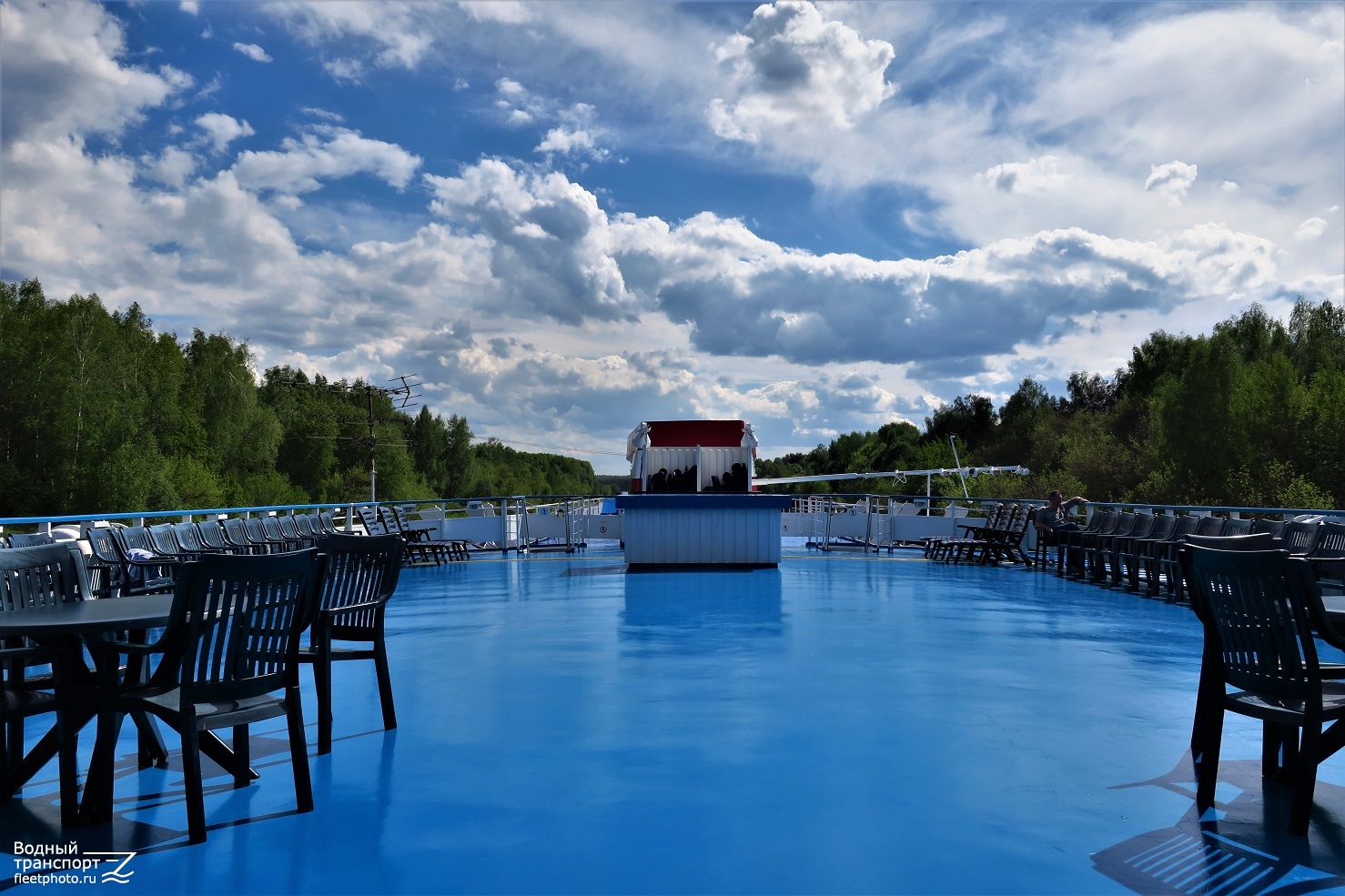 Константин Симонов. Deck views