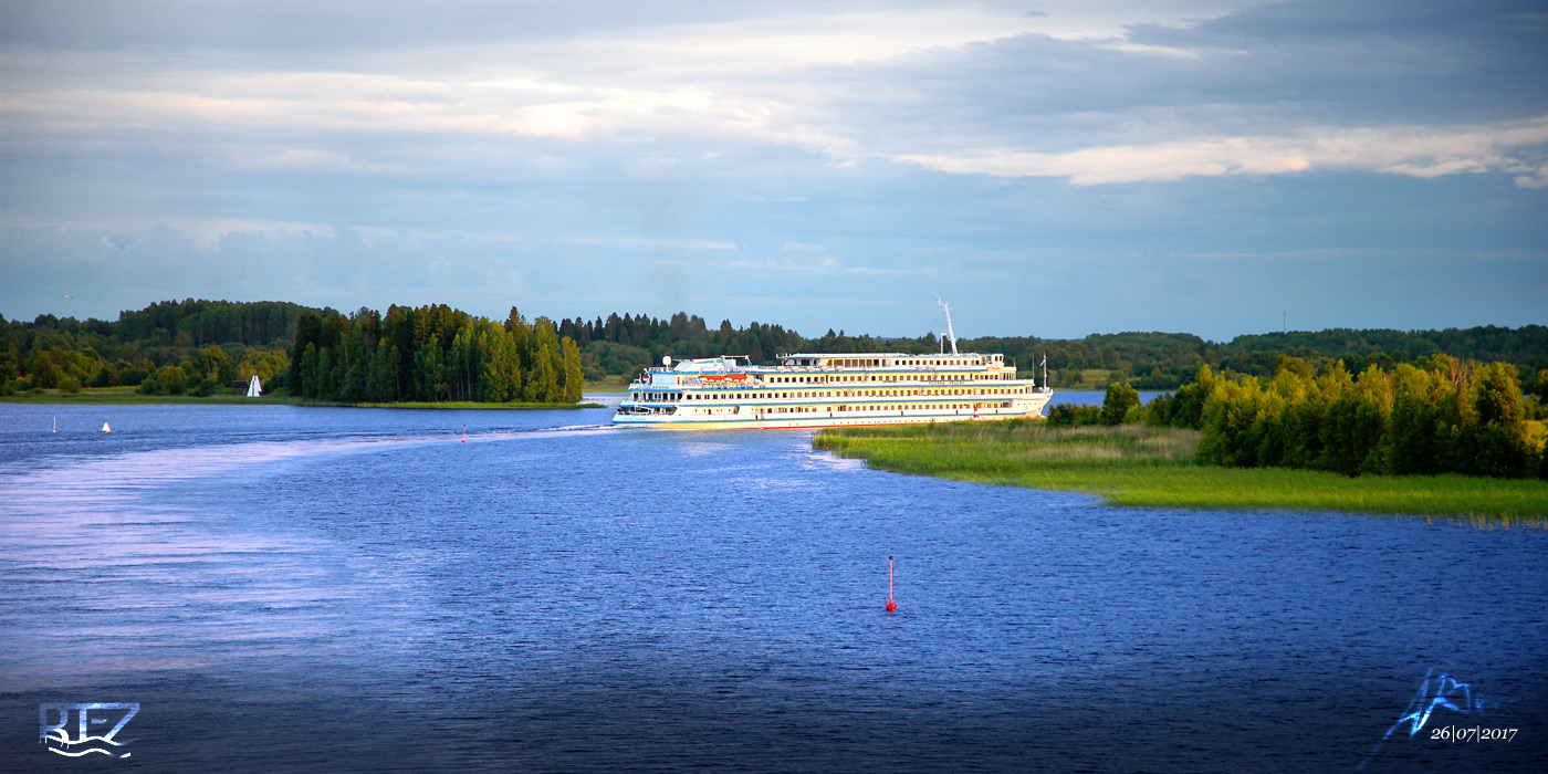 Леонид Красин. Onega Lake