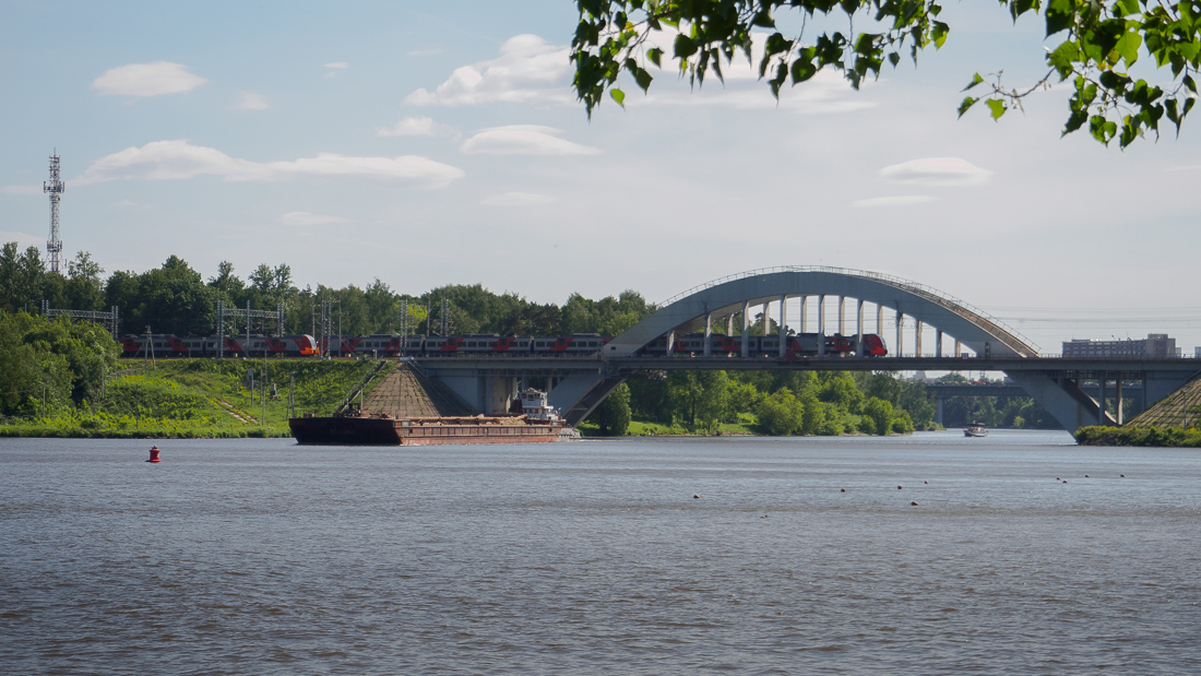 7500, Речной-43. Водные пути