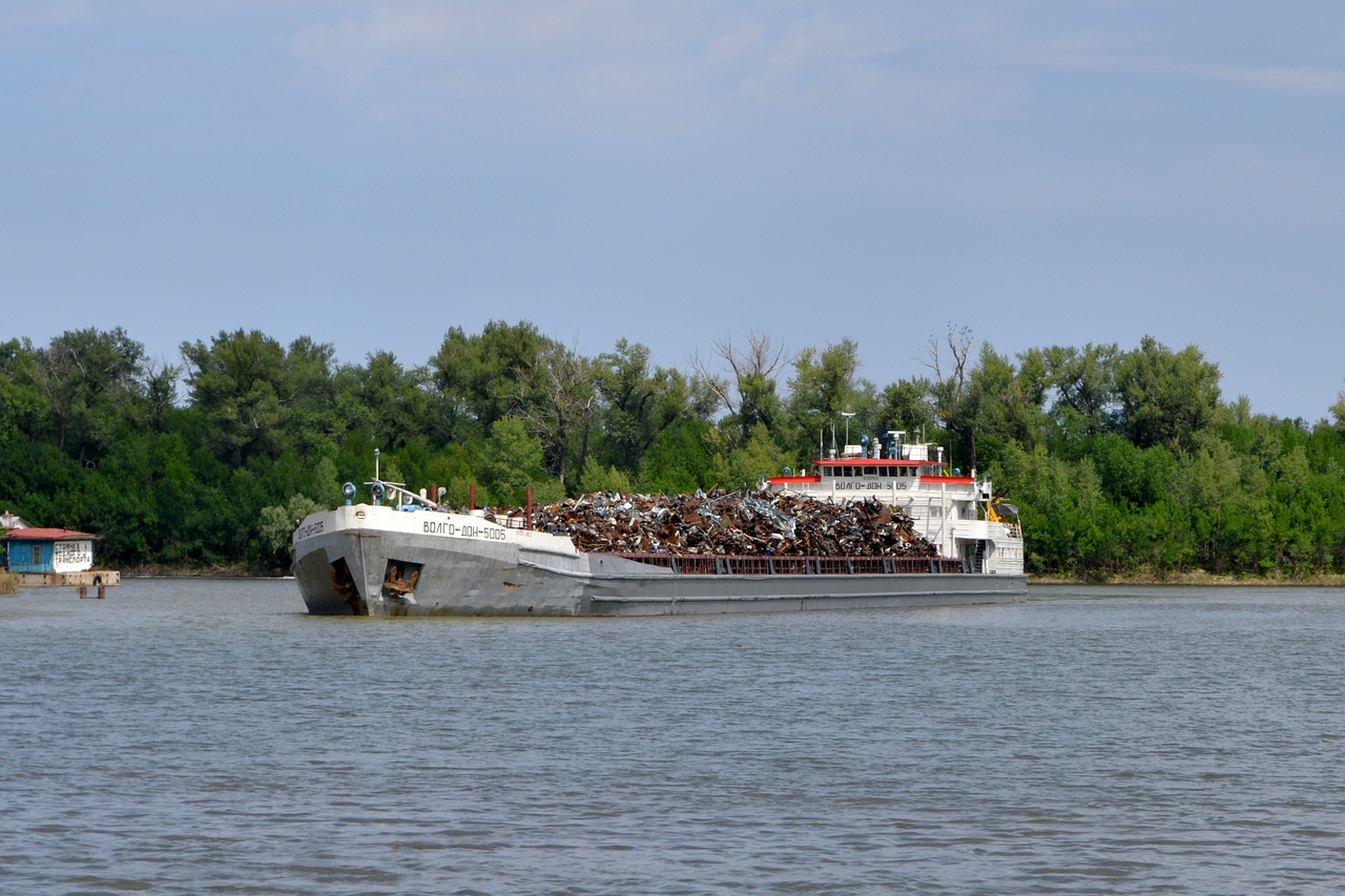 Волго-Дон 5005