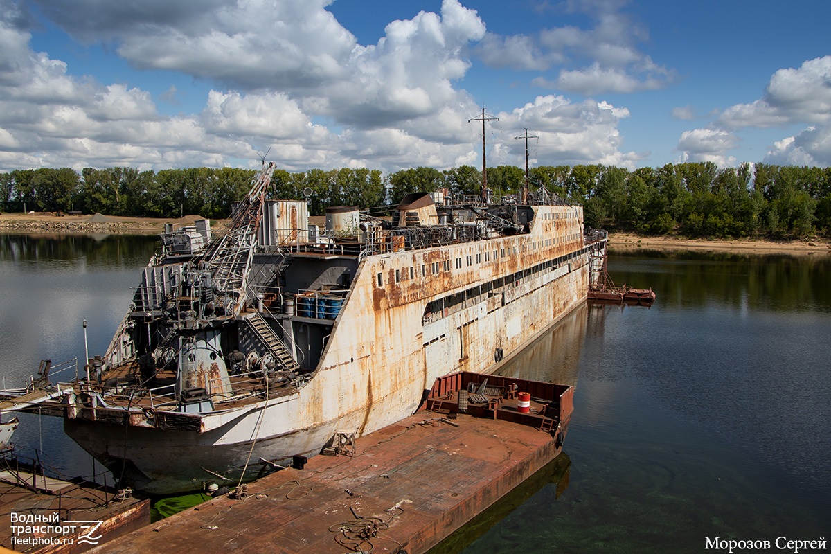 Академик Крылов, Неопознанное судно - проект 183. Russia - Volga Basin