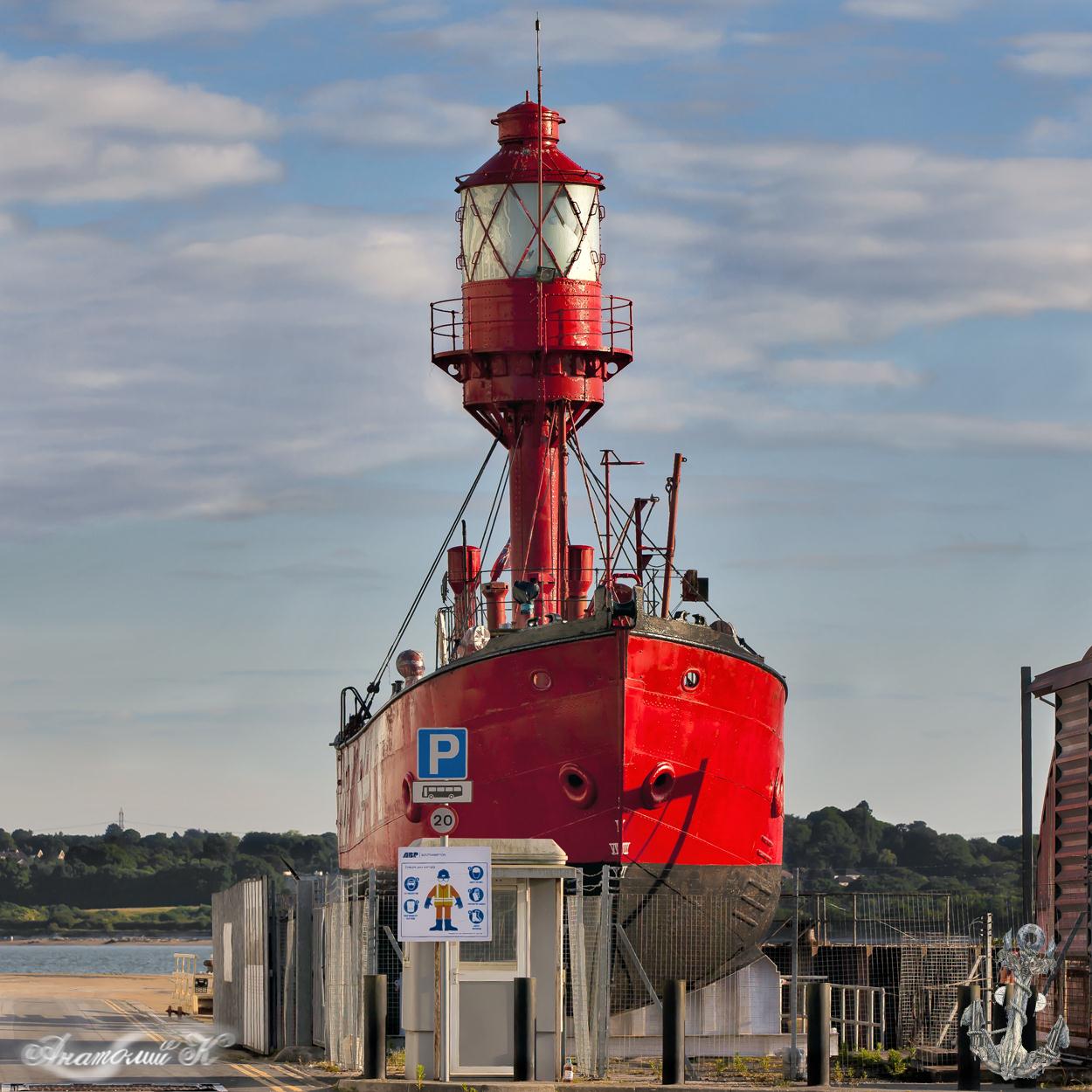 Calshot Spit