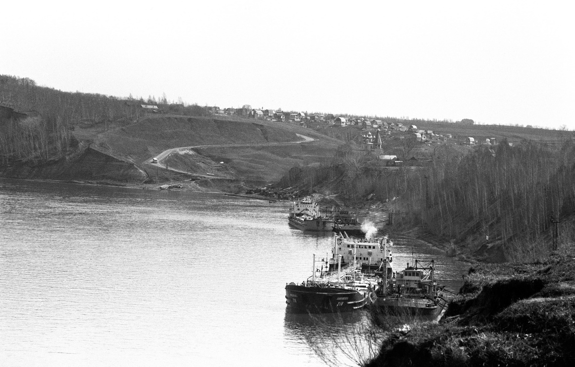 Каспий, Волгонефть-216