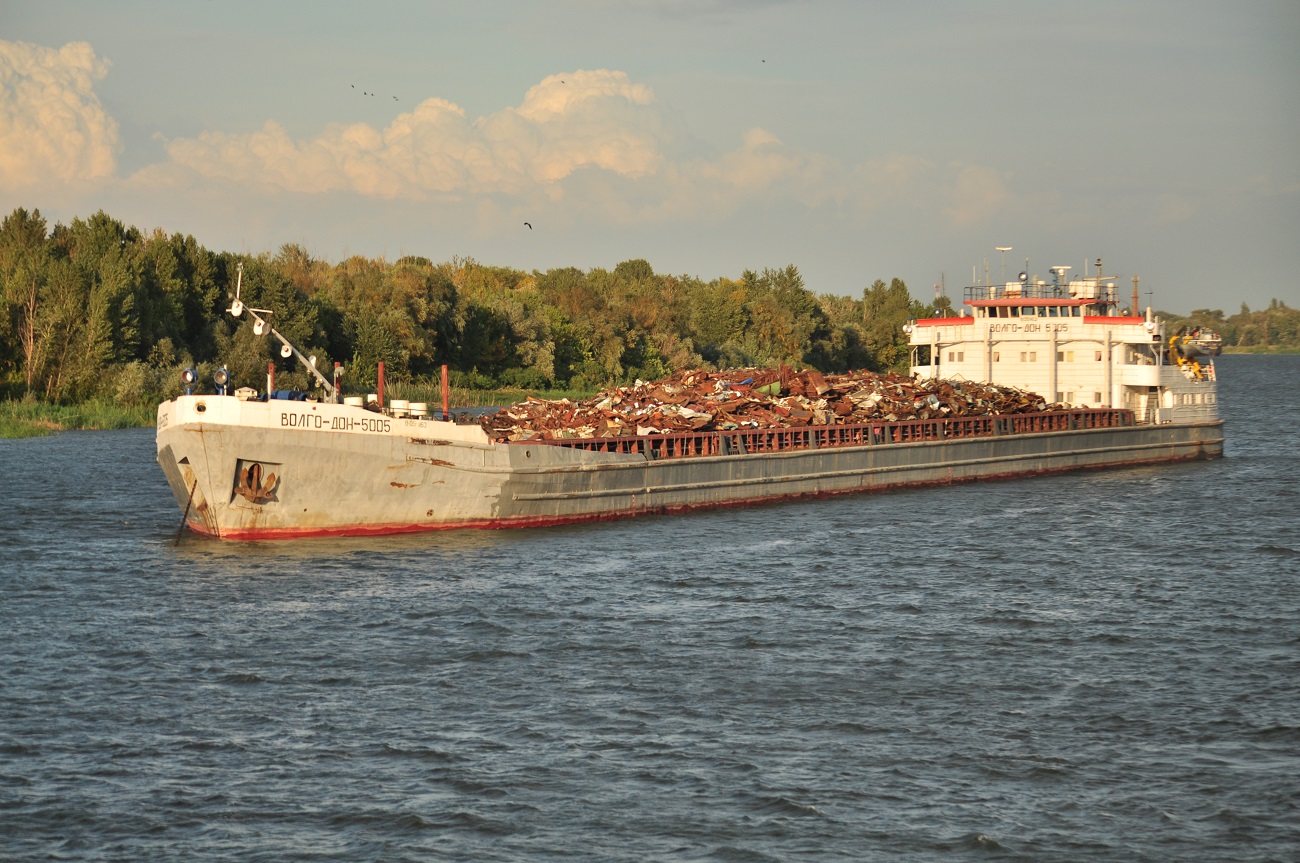 Волго-Дон 5005