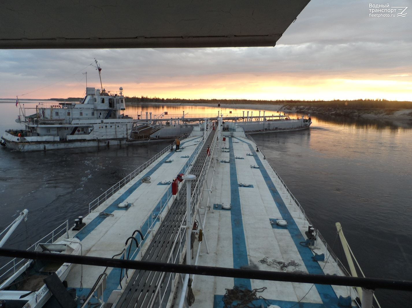 ТР-1004, Алексей Пахомов. View from wheelhouses and bridge wings